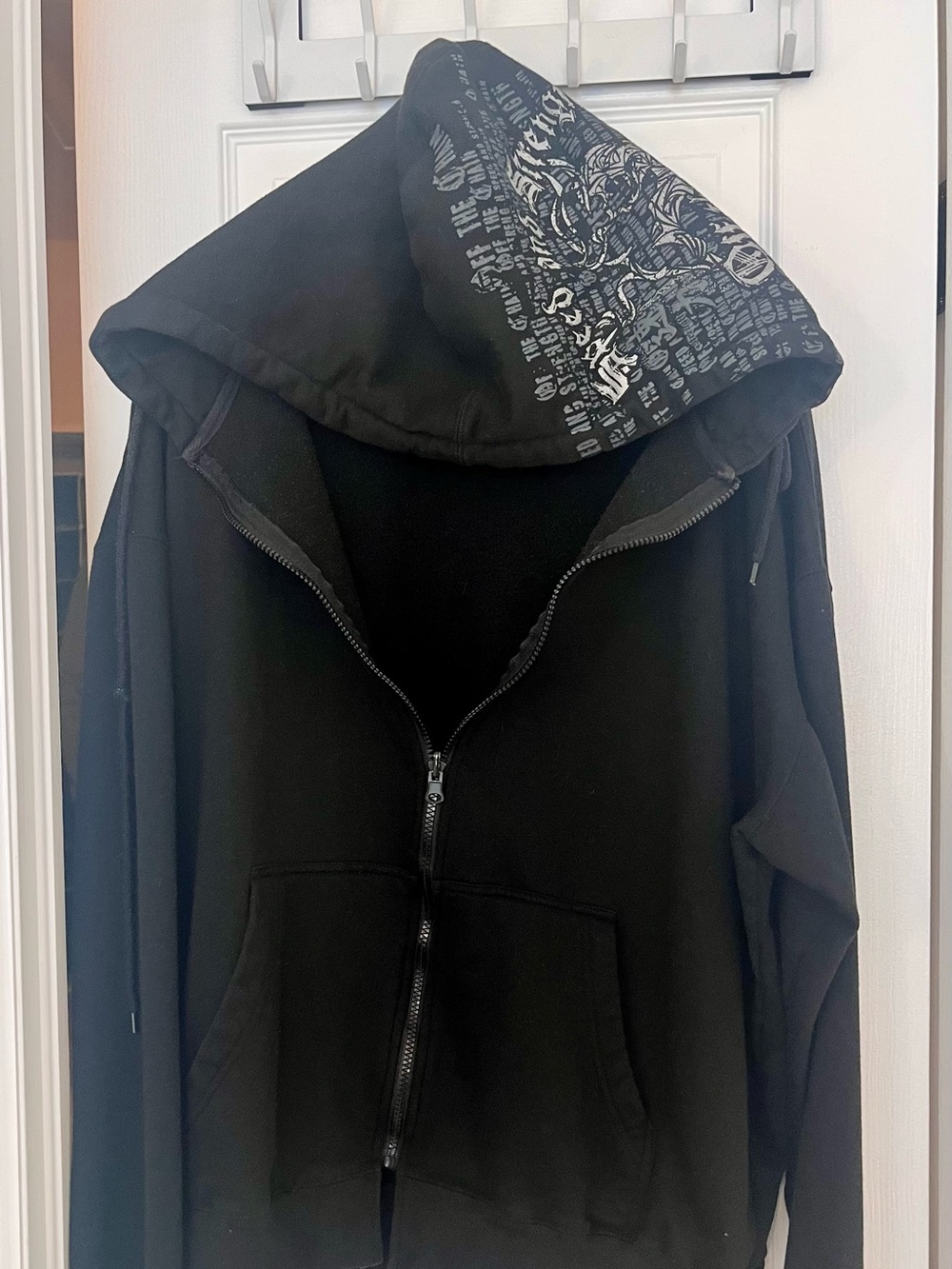 Speed & Strength Black Zip Hoodie 2XL – Graphic Hood (No Pads)